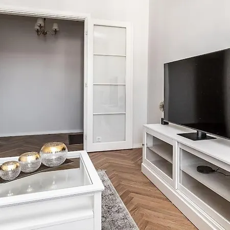 Exclusive Apartment In City Center Plus Free Parking Tallinna Exterior photo