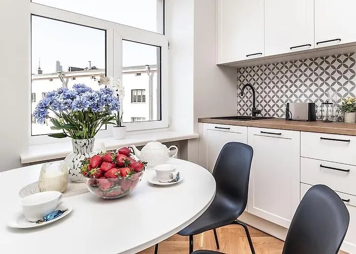 Exclusive Apartment In City Center Plus Free Parking